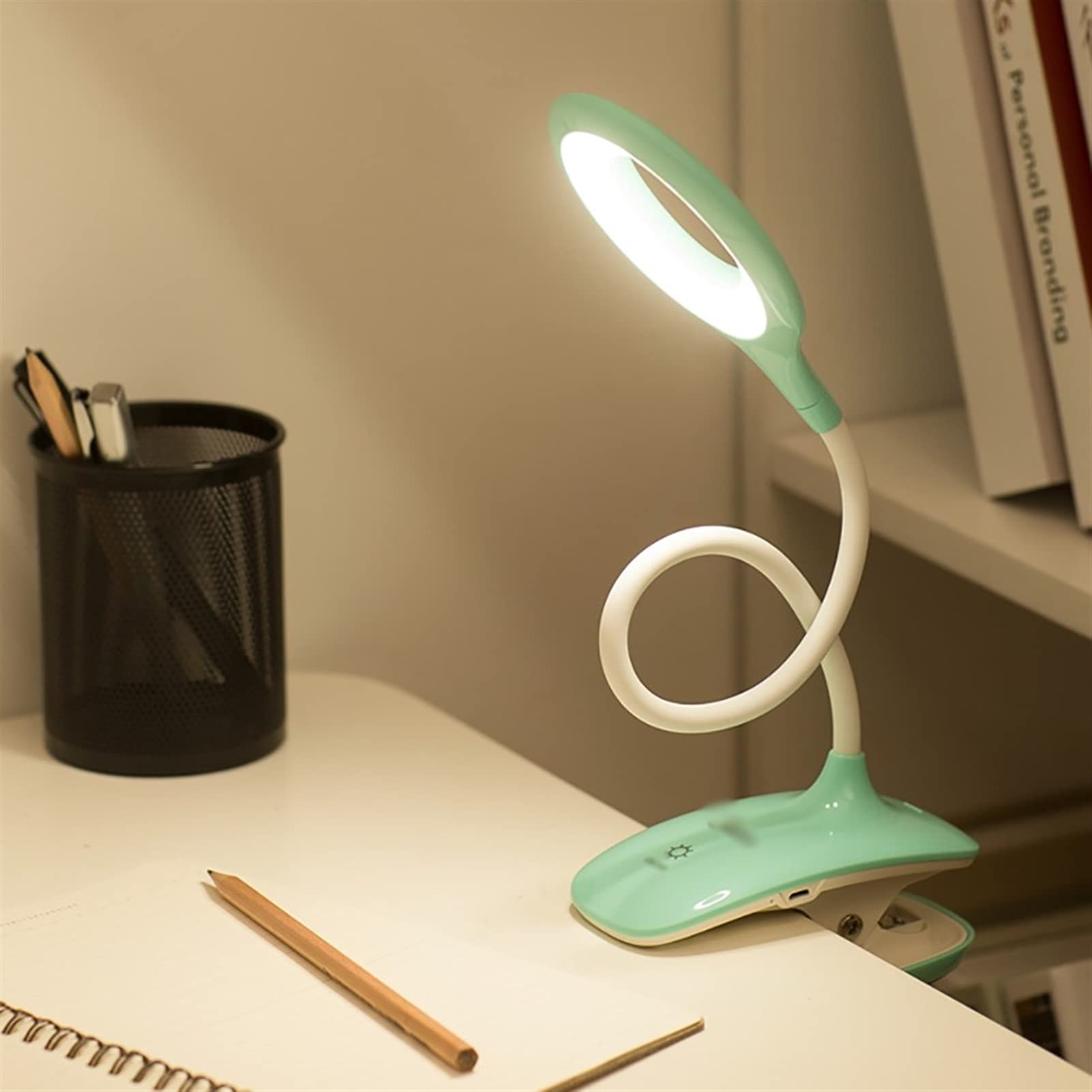 Lampe de Bureau Lampe de Bureau LED Clip Light Eye Protection Light Light 3 Niveaux de luminosité Dimage Touch Control Contrôle Naturel pour Lecture (Color : White)