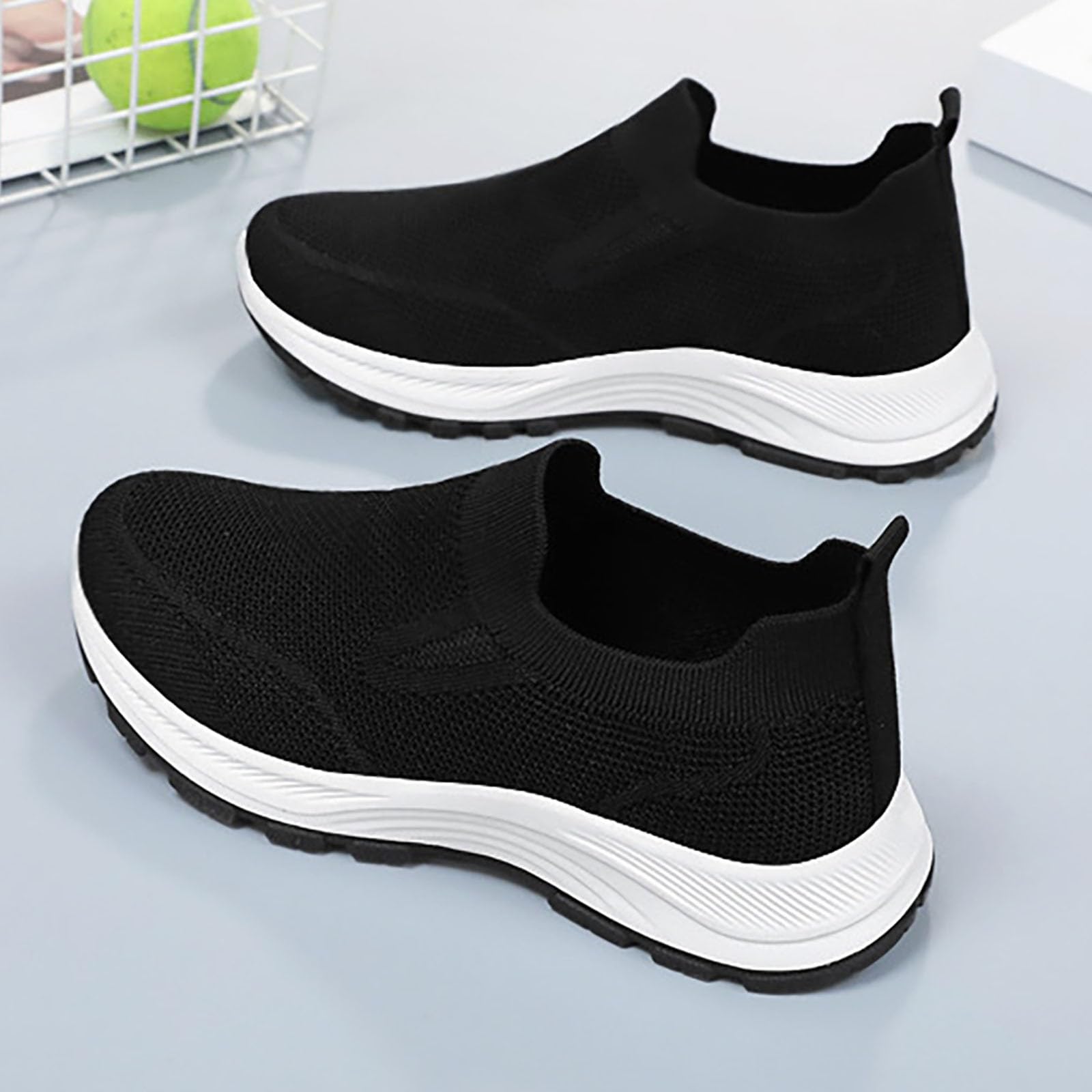 Scarpe Donna Ortopediche in Mesh Senza Lacci Scarpe da Corsa Slip on Comode Antiscivolo Sneakers Donna Running Punta Chiusa Barca Tennis Sneakers Offerta Estive Camminare Morbida Shoes