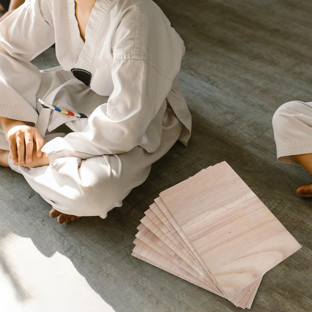 Tablas de Taekwondo de Madera Dura 0,9 CM para y Adultos, Accesorio de Karate para Entrenamiento Diario y Exámenes