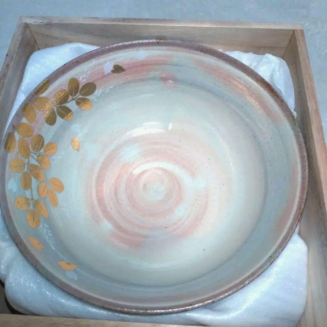 Amazon.co.jp: たち吉 金彩草花 盛鉢 桐箱入り : DIY・工具・ガーデン