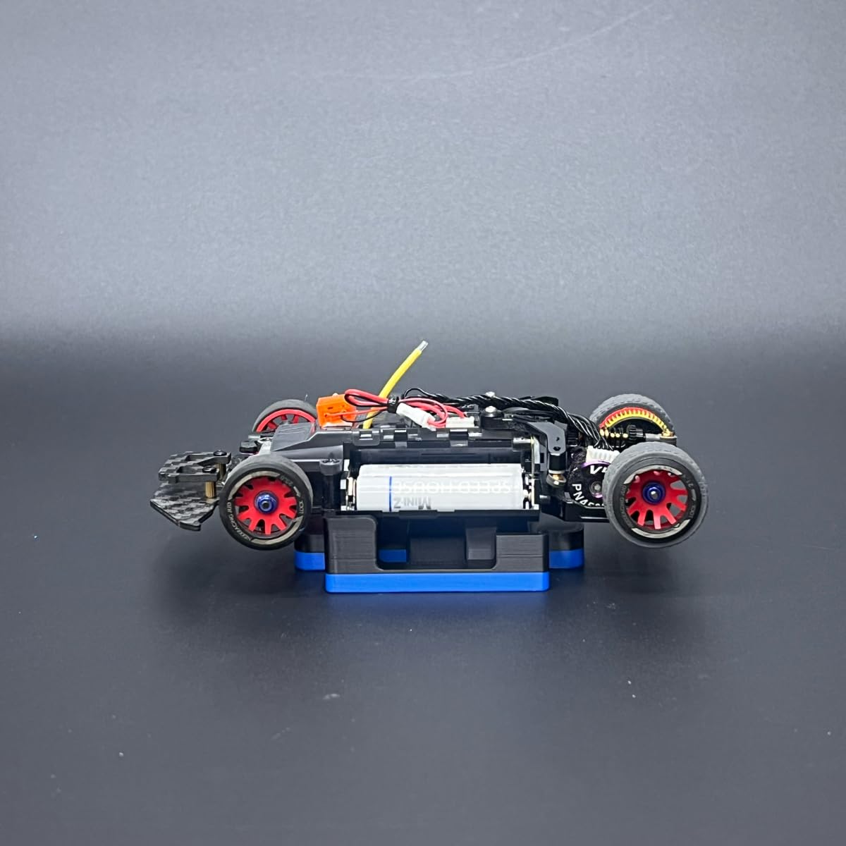 Amazon.com: Kyosho Mini-Z MR-04 Quick Battery Remover Tool – Easy