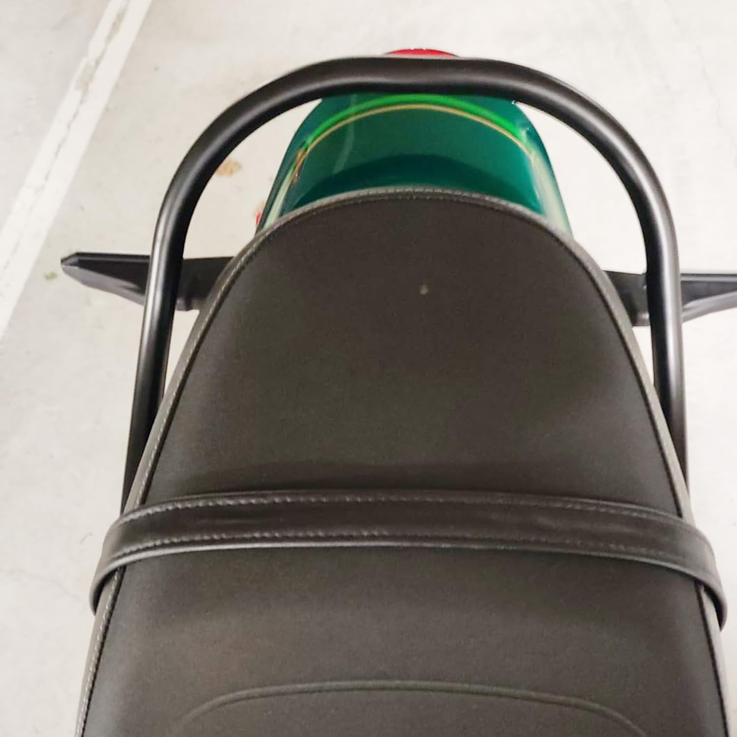 Barre D'Appui Passager Arrière Moto Z650RS – Poignées Latérales Acier Carbone Noir 2021-2023