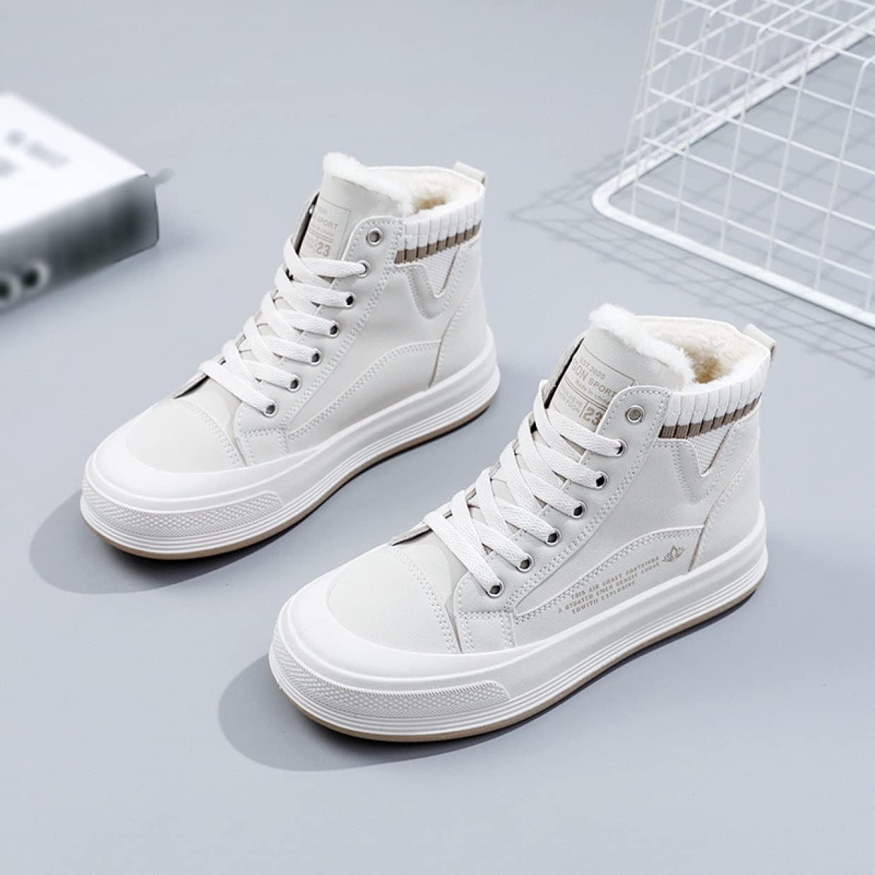 Qiage スノーブーツ レディース ハイカット 履きやすい 暖かい 防寒靴スニーカー 歩きやすい 防滑 おしゃれムートンブーツレディース 雪靴 保温 軽量 冬用 ふわふわ 裏起毛 裏ボア かわいい ウィンターブーツ 滑らない Qiage スノーブーツ レディース ハイカット 履きやすい 暖かい 防寒靴スニーカー 歩きやすい 防滑 おしゃれムートンブーツレディース 雪靴 保温 軽量 冬用 ふわふわ 裏起毛 裏ボア かわいい ウィンターブーツ 滑らない