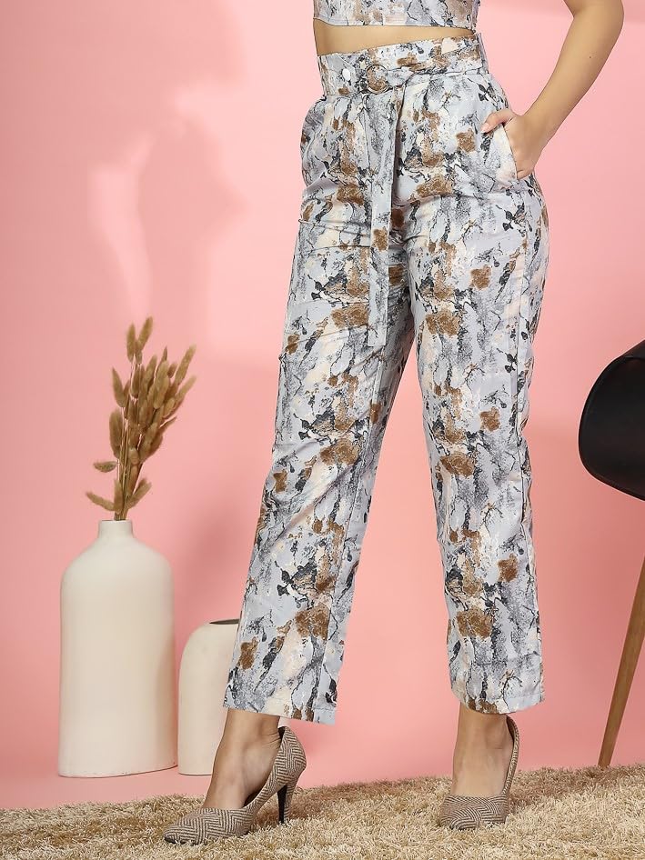 Image of OOMPH! Crepe Cropped Pants for Women