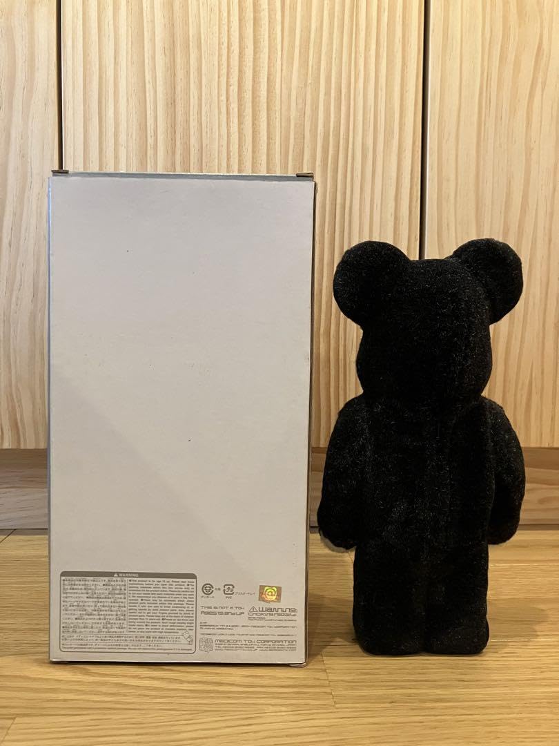Amazon.co.jp: 2004年12月発売 ベアブリックWORLD WIDE TOUR hf 400  