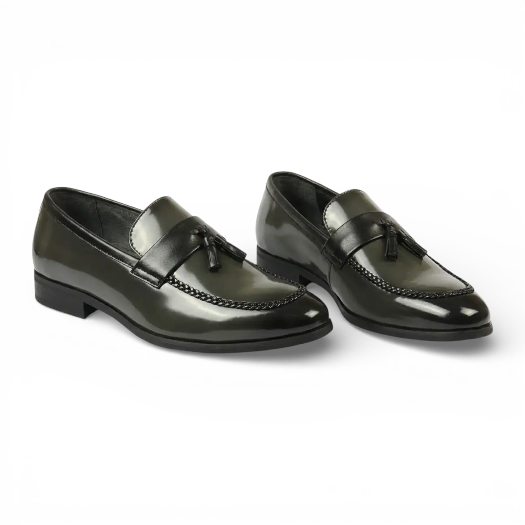 Infinity Leather Zapatos Casuales y Formales Dolcetto para Hombre, de Piel Sintética Brillante con Borlas.