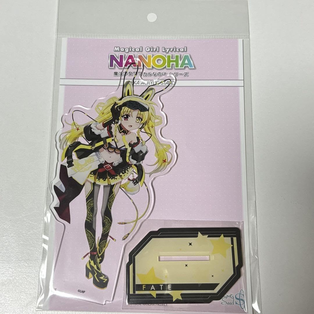 魔法少女リリカルなのは アクリルスタンド マジカルサイバーバニー フェイト 魔法少女リリカルなのは」なのは、フェイト、はやてたちが
