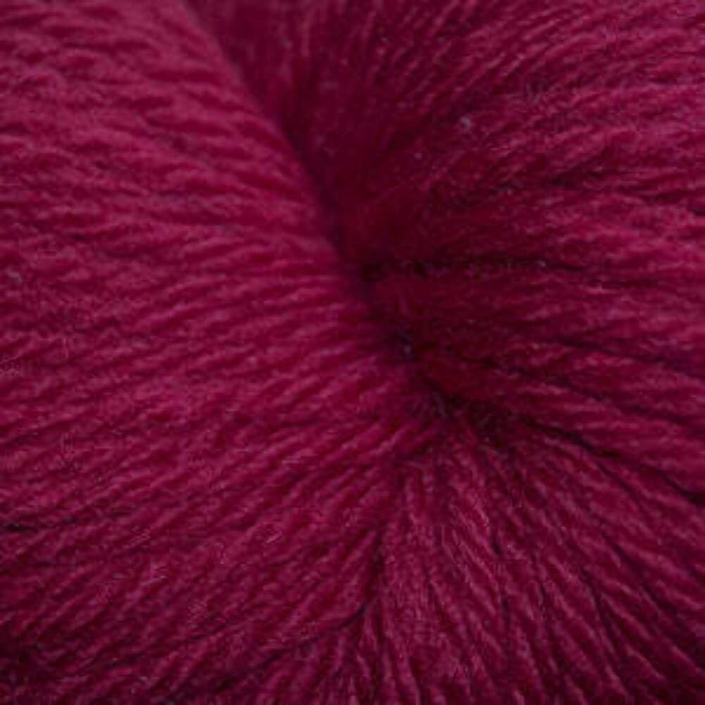 220 Superwash Sport Yarn - 0809 Really Red