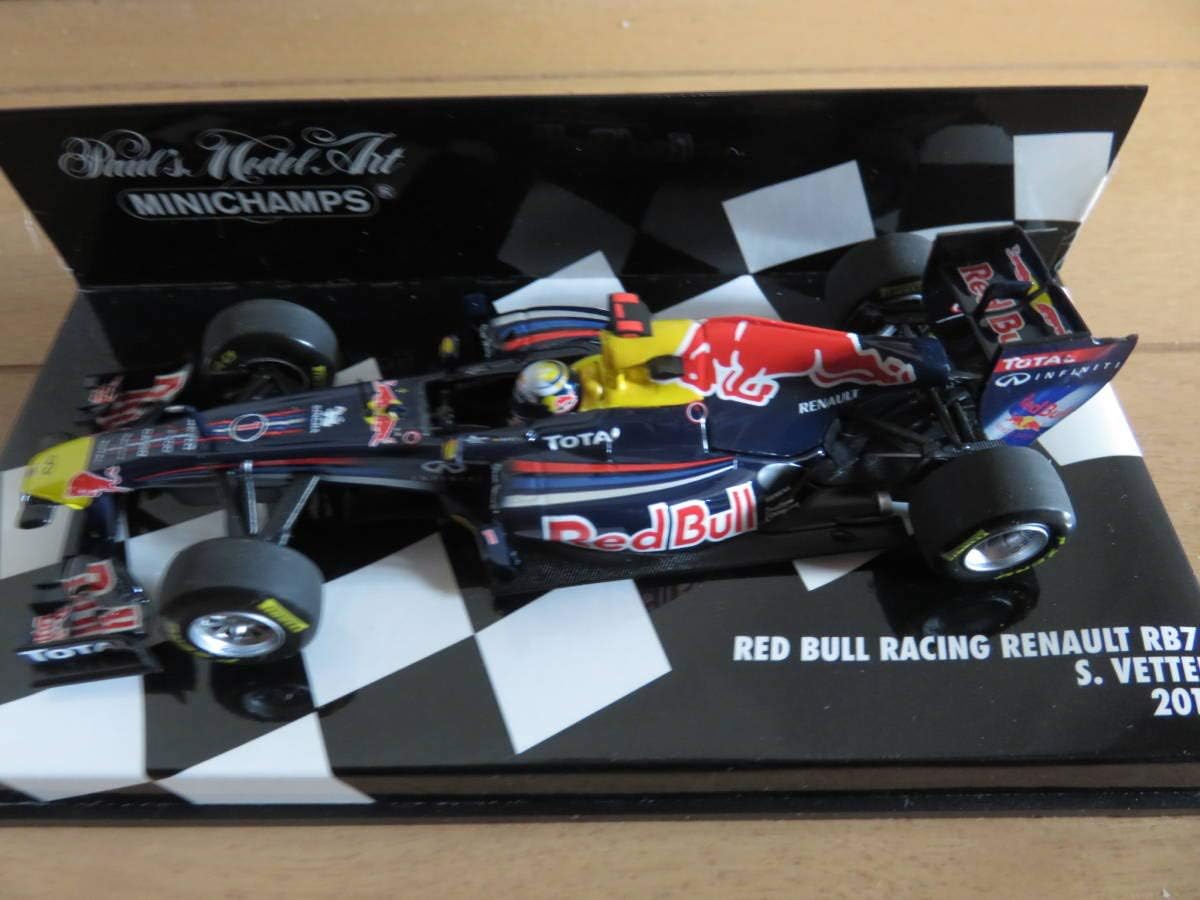 2011年のF1チャンピオンマシン PMA ミニチャンプス レッドブル・ルノー