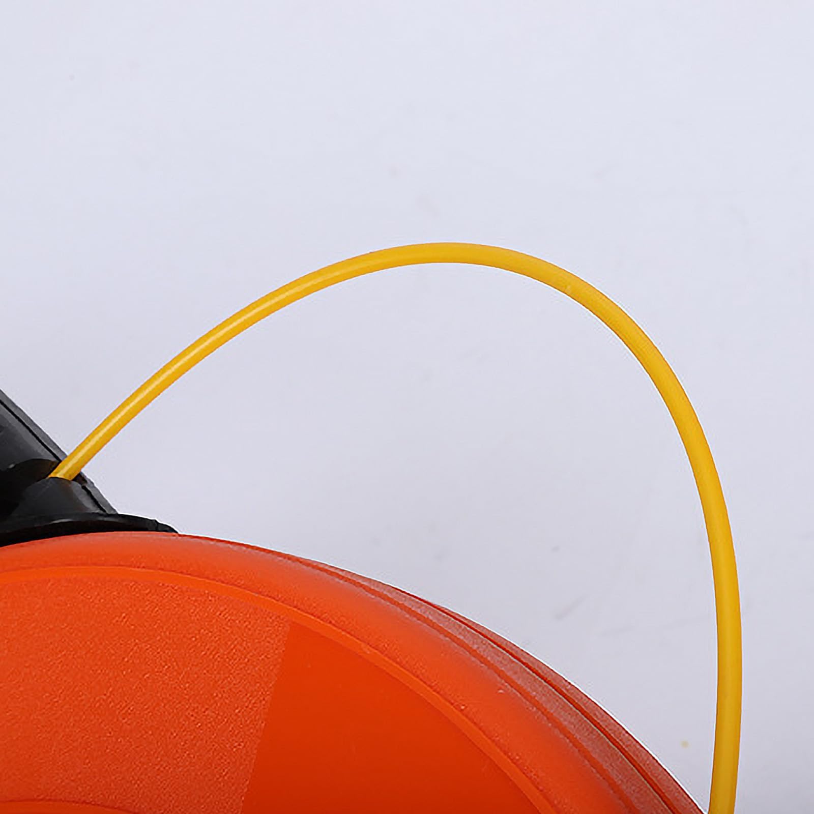 Kabeleinziehhilfe Glasfaser Einziehhilfe für Kabel, Einziehfeder Fiberglas Einziehspirale, 4mm Zugdraht für Leerrohre, Glasfaser-Einzugsspule, Einzugsspule, Einziehhilfe, Kunststoffgehäuse (30M)