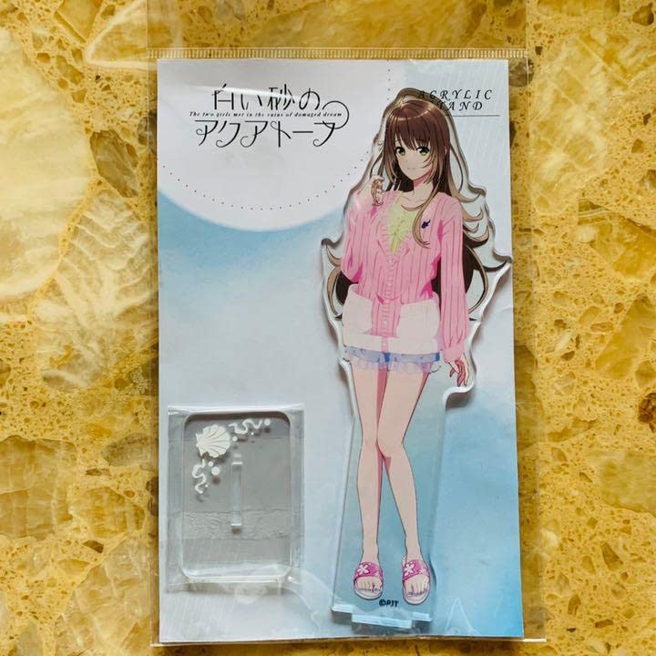 Amazon.co.jp: 白い砂のアクアトープ アクリルスタンド 宮沢風花