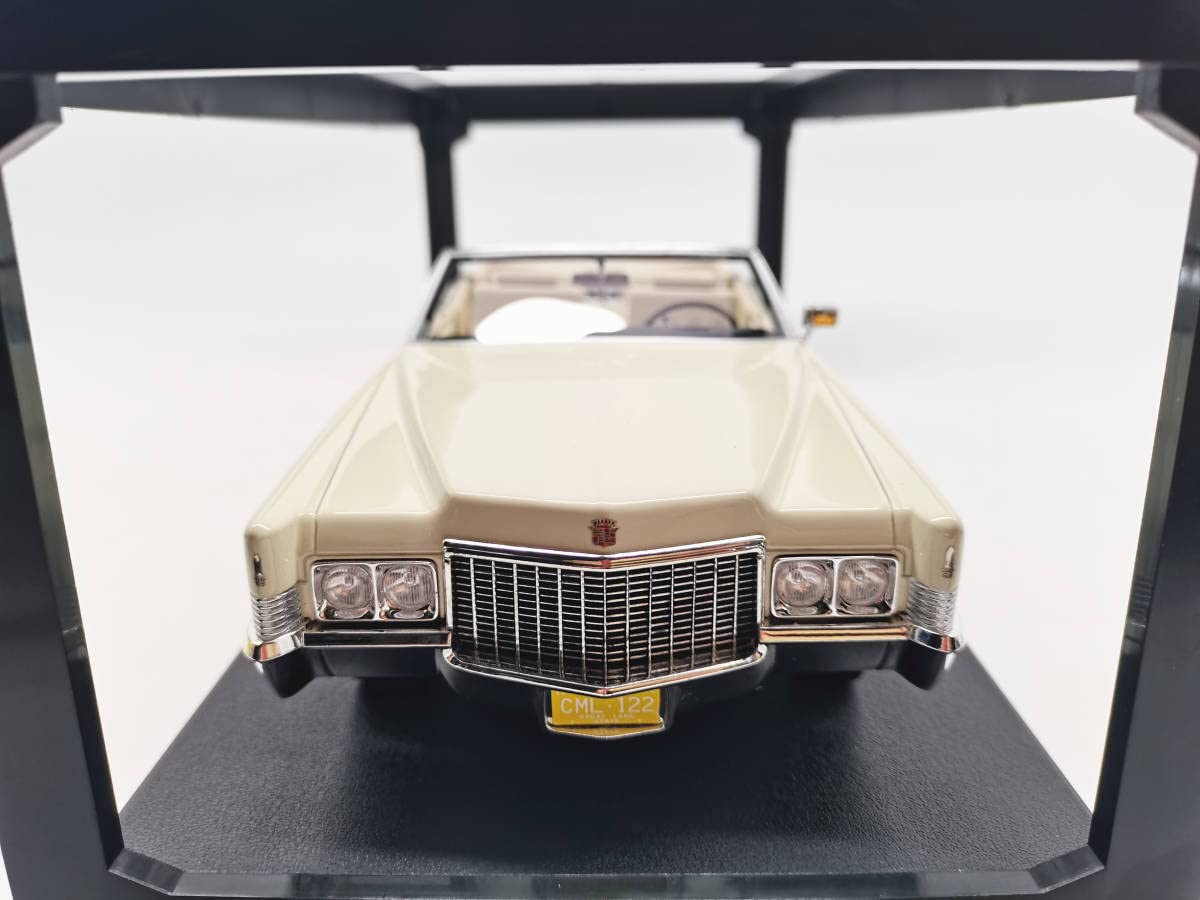 Amazon.co.jp: Cult 1/18 Cadillac De Ville 1970 WH : Hobbies