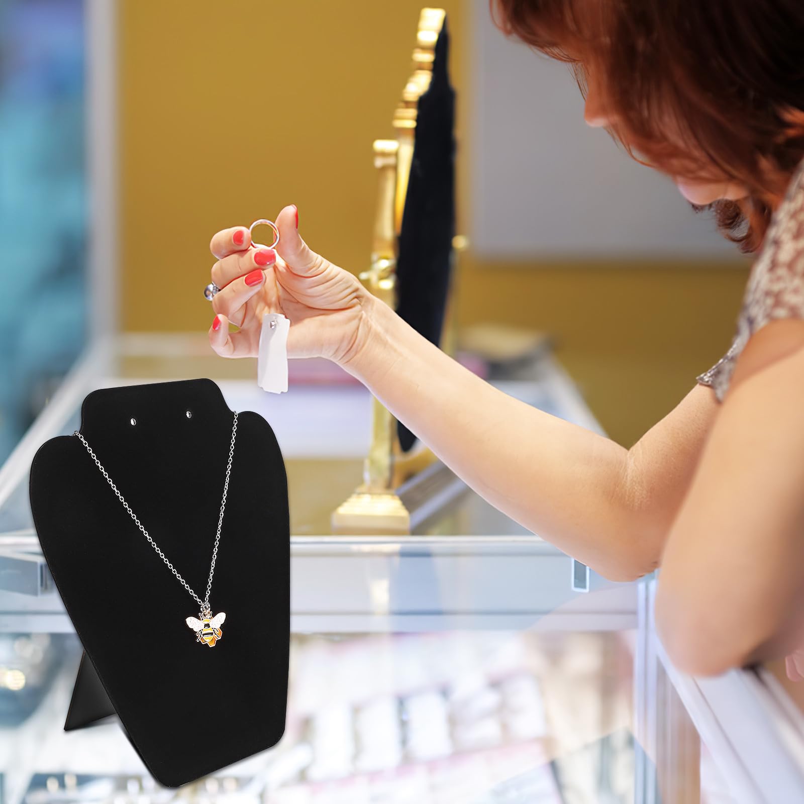 Expositor para Pendientes y Collares de Terciopelo Negro, 18 Piezas, Soporte Plegable de 15x14x0.5 Cm para Joyería, Adecuado para Exhibición y Organización en Tiendas y Hogar