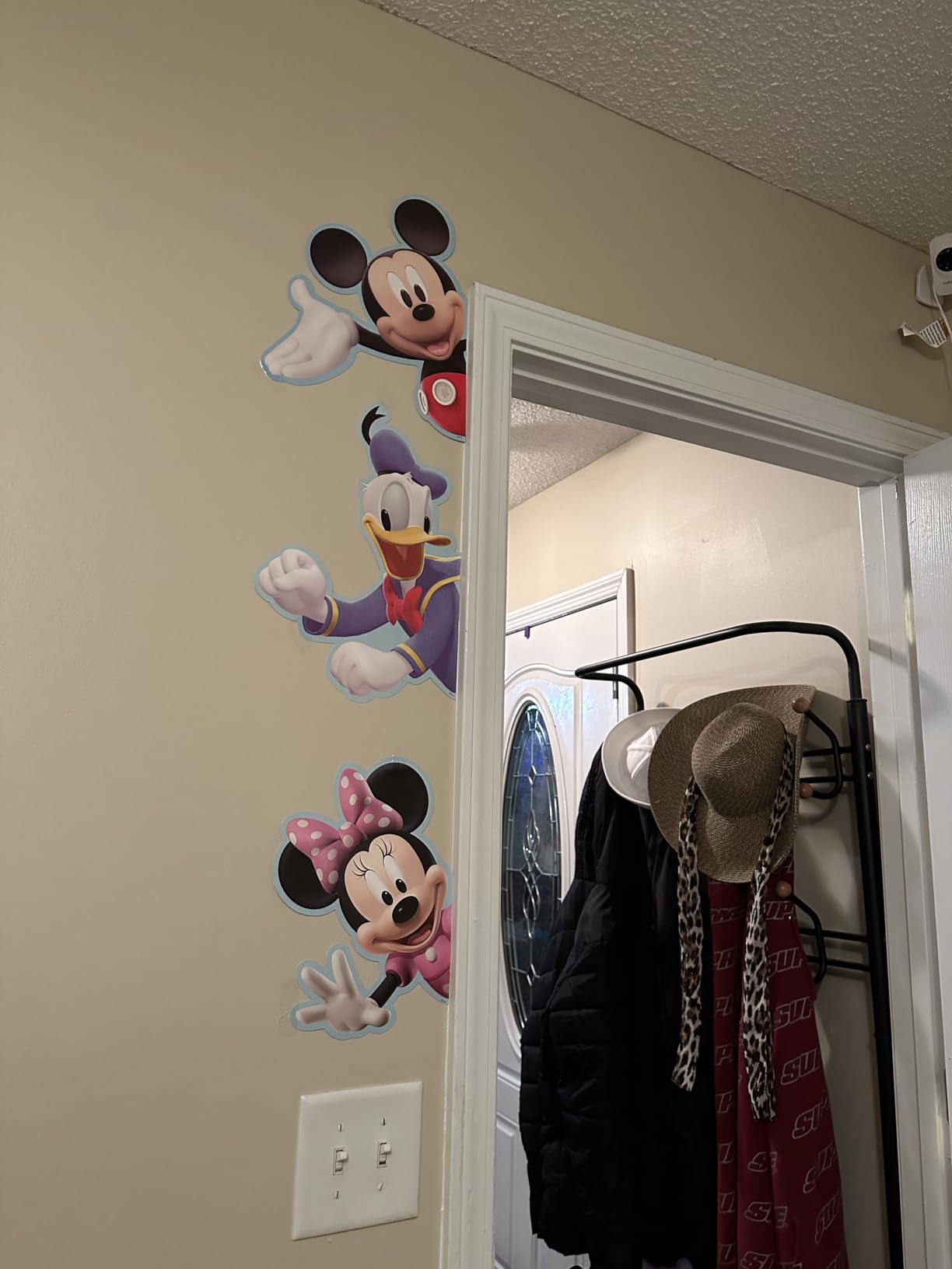 $6/mo - Finance Eureka 847009 Disney Mickey Mouse Clubhouse Door and ...
