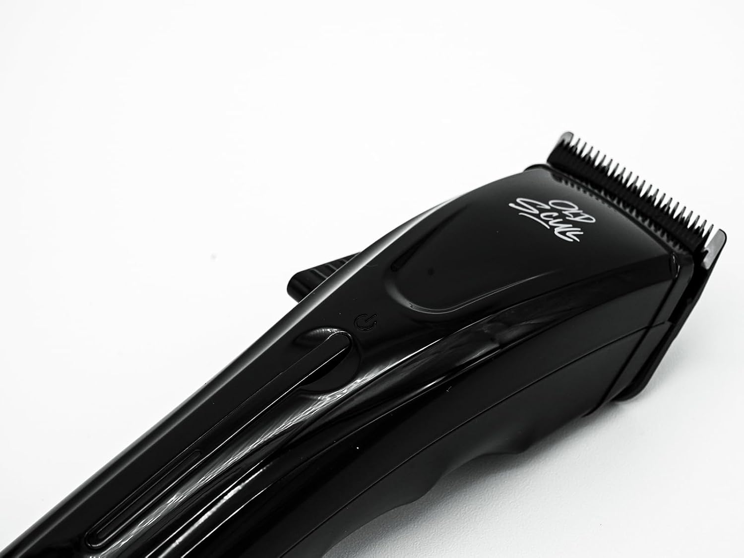 OLD SCULL NEO Infinity Clipper: Powerful Cordless Professional Hair Clipper with Anti-Heating Tech & 7,000 RPM Constant Motor (Black, Easy-to-Use)