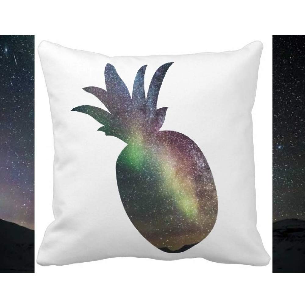 Housse de coussin galaxie aux finitions soignées et textile premium durable