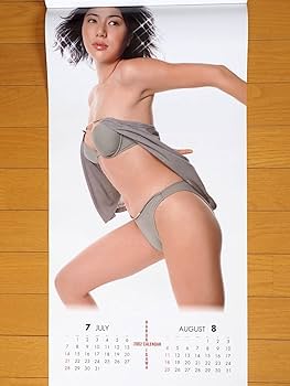 井川遥 カレンダー 井川遥 2002年壁掛けカレンダー - メルカリ