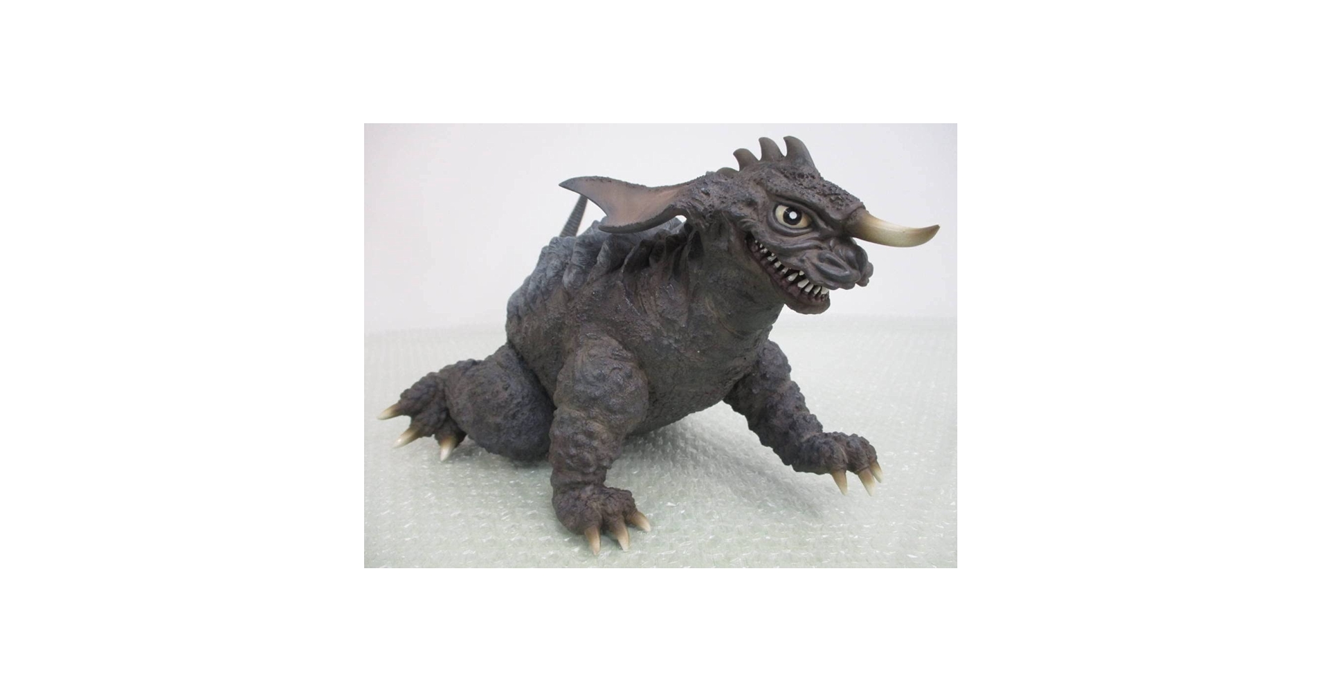 Amazon.co.jp: イノウエアーツ地底怪獣バラゴンソフビキット完成品1/6