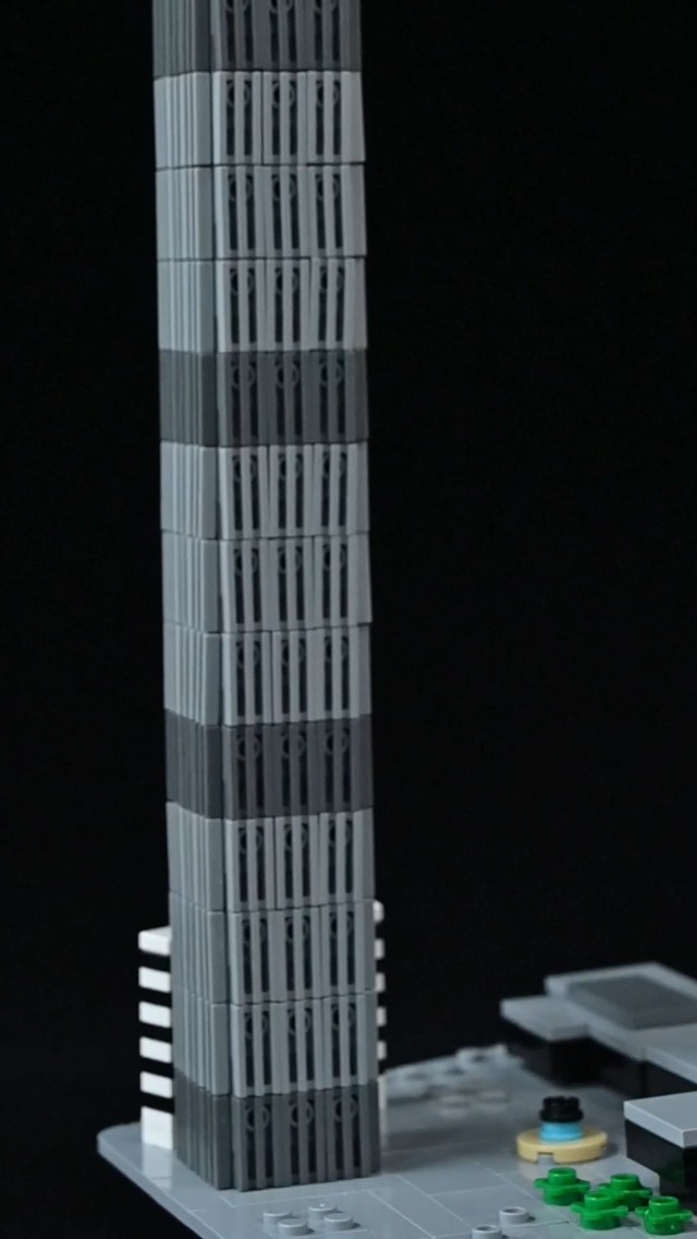 City Centre Offices”7”series set”2000-01 MOC-124170 1/1000 WTC 7 (1987-2001) Large Building Model