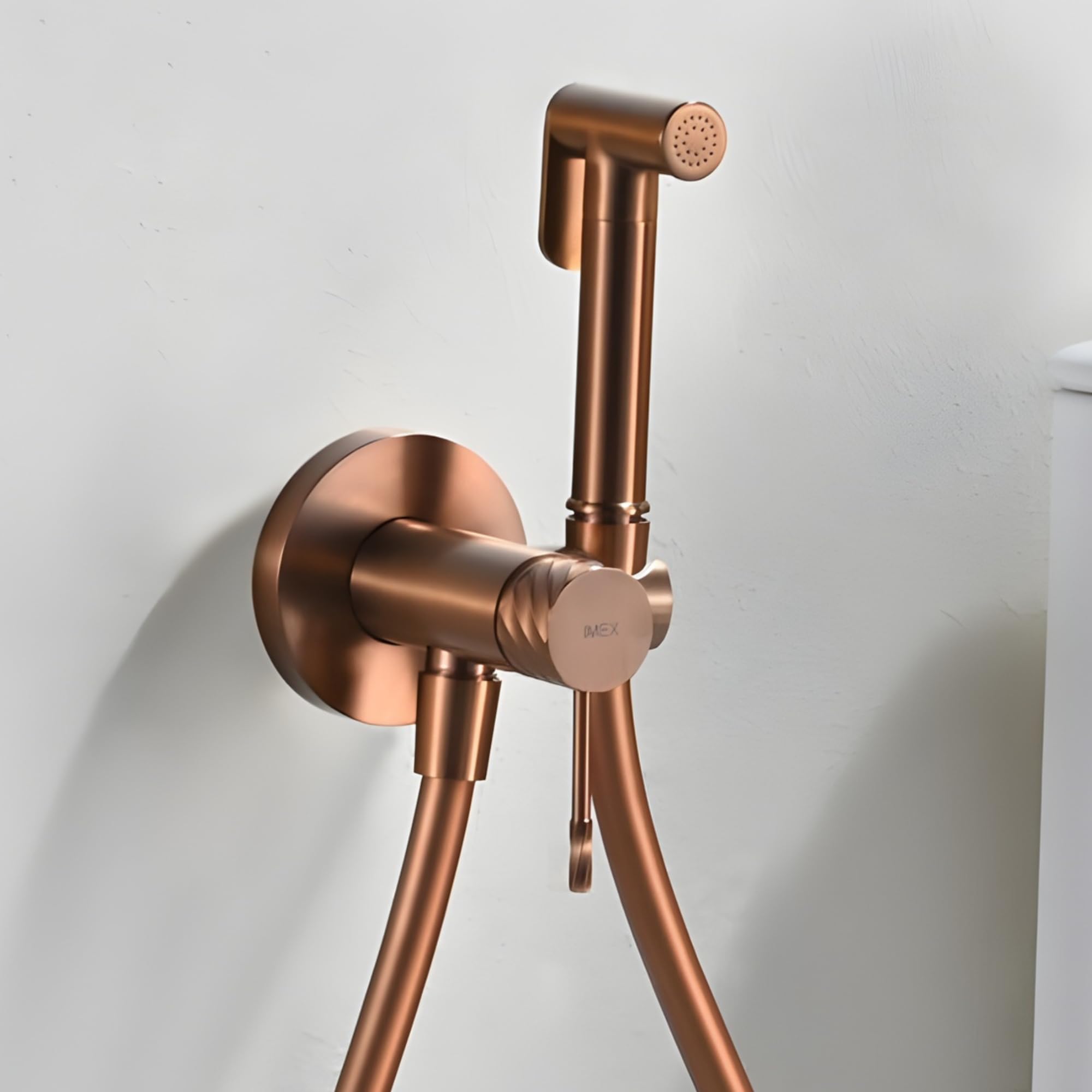 IMEX - Ducha Bidet Agua Fría y Caliente Color Oro Rosa Cepillado | Grifo Bidet Empotrado para WC | Ducha Higiénica Monomando para Inodoro | Grifería Sustituto de Bidé | Serie Bless