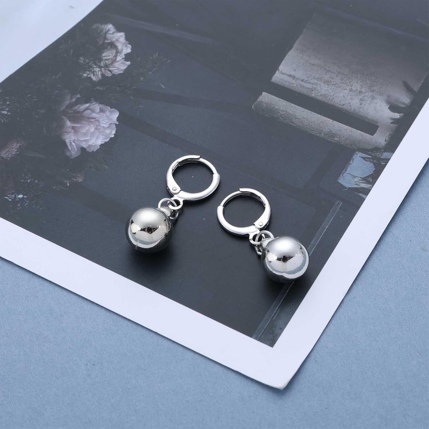 Vintage Ball Hoop Dangle Earrings Gold Ball Huggie Hoop Earrings Round Bead Drop Earring Polished Balls Earring Minimal Beaded Party Prom Dangle Jewelry for Women - Image 7