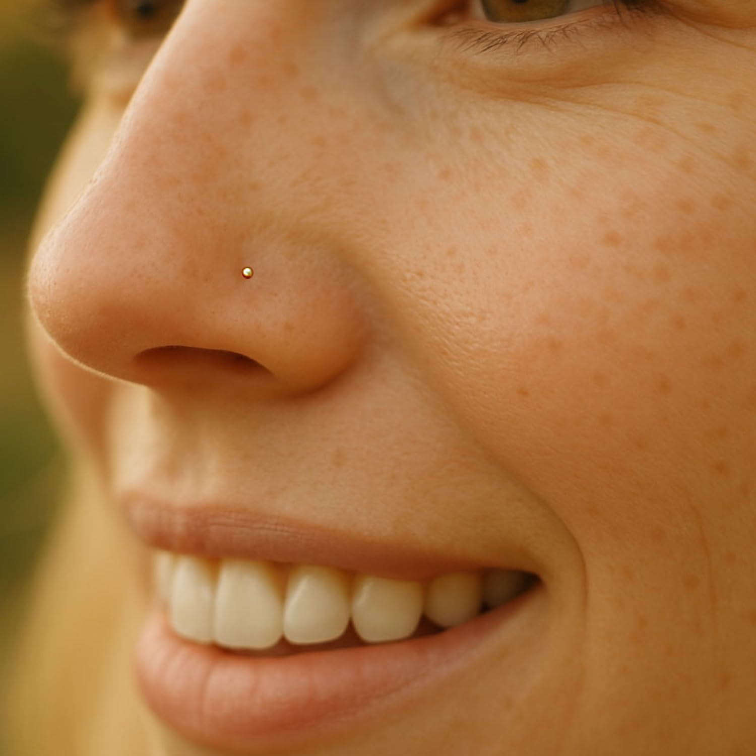 ALOME PIERCINGS Pendiente para la nariz para mujer, plata de ley 925 y oro de 14 quilates, en forma de L, joyería fina — view 2