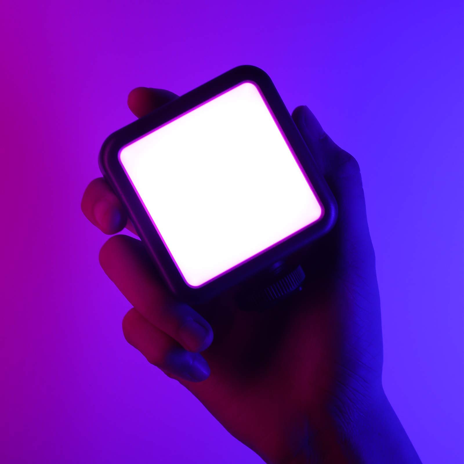 Ulanzi VL49 RGB Mini Multi Color LED lampada video per smartphone e camera, luce di riempimento con temperatura colore regolabile (RGB + 2500K-9000K) e batteria da 2000 mAh per video Vlog Streaming