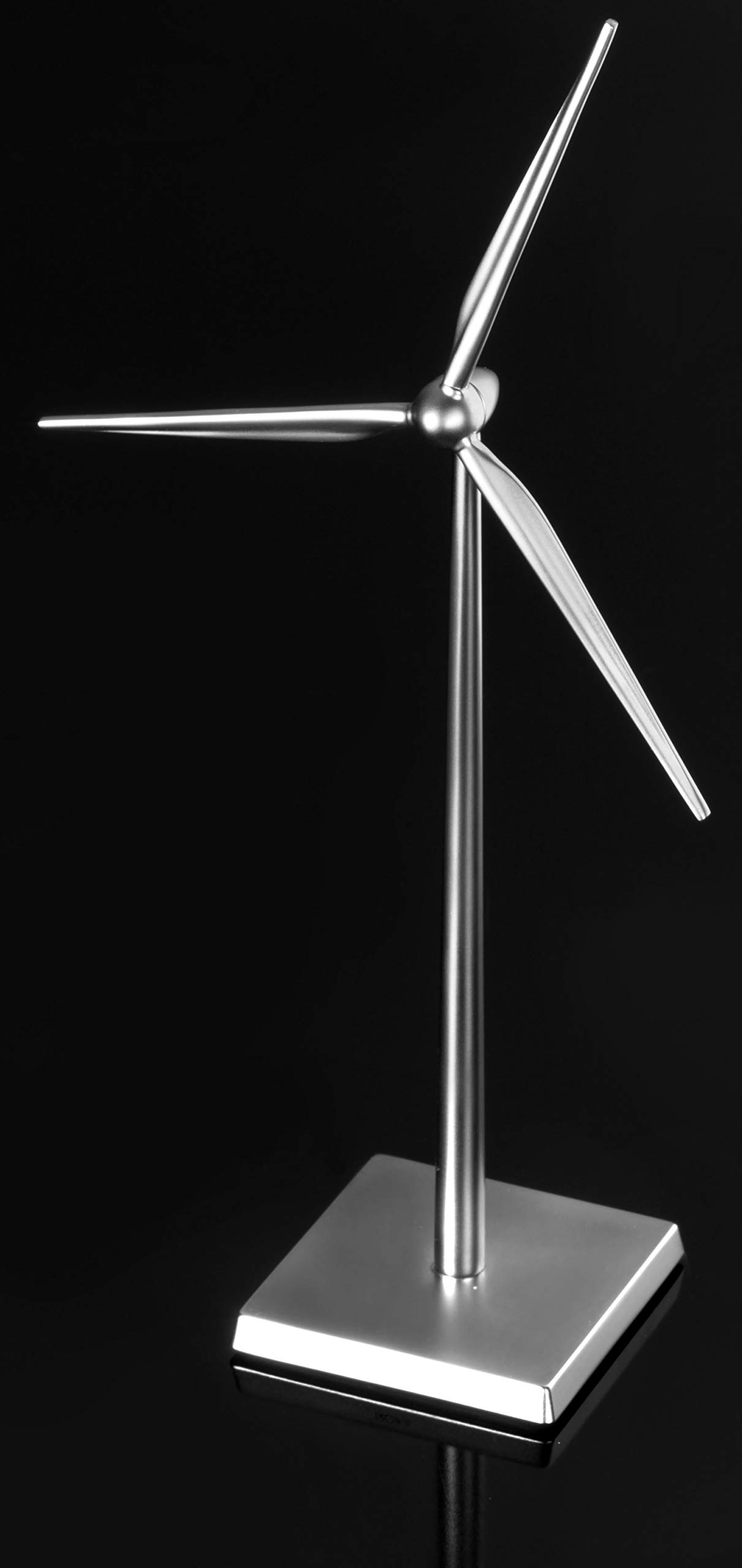 TROIKA Windrad FRESH WIND - WIN01/MA - Büroklammerhalter Windrad - mit Magnet (inkl. 5 Klammern) - Schreibtisch Objekt - matt silber - das Original von TROIKA, 38 x 38 x 164 mm