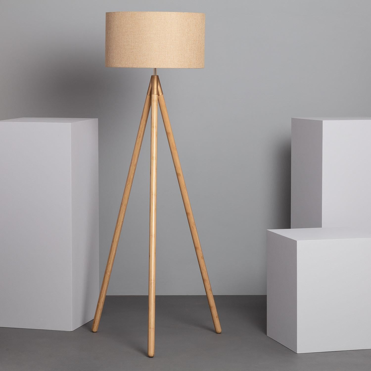 LEDKIA Lámpara de Pie de Madera y Tela Wolby Beige | CasquilloE27