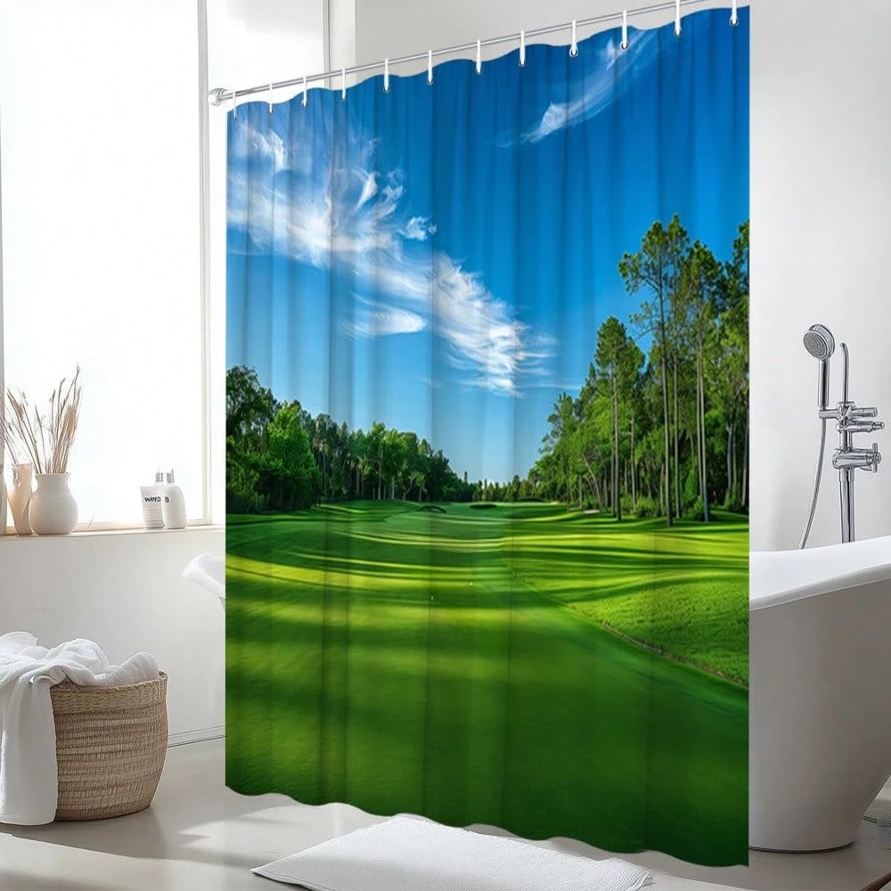 Duschvorhang mit Golfmotiv, Blauer Himmel mit weißen Wolken und EIN lebendiges grünes Golfplatzdesign, für Moderne Badezimmer (240 x 199 cm / 94 x 87 Zoll (B x H))