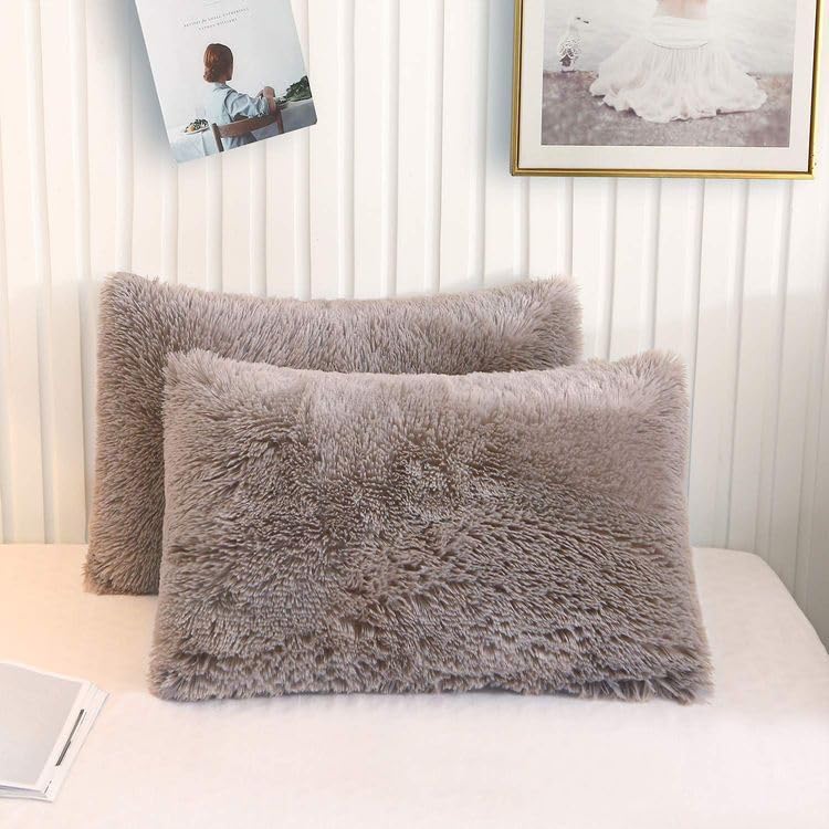 Plush Faux Fur Decorative Throw Pillow Covers, 68 x 41 cm, Black, Set of 2 (Grey)-image-18
