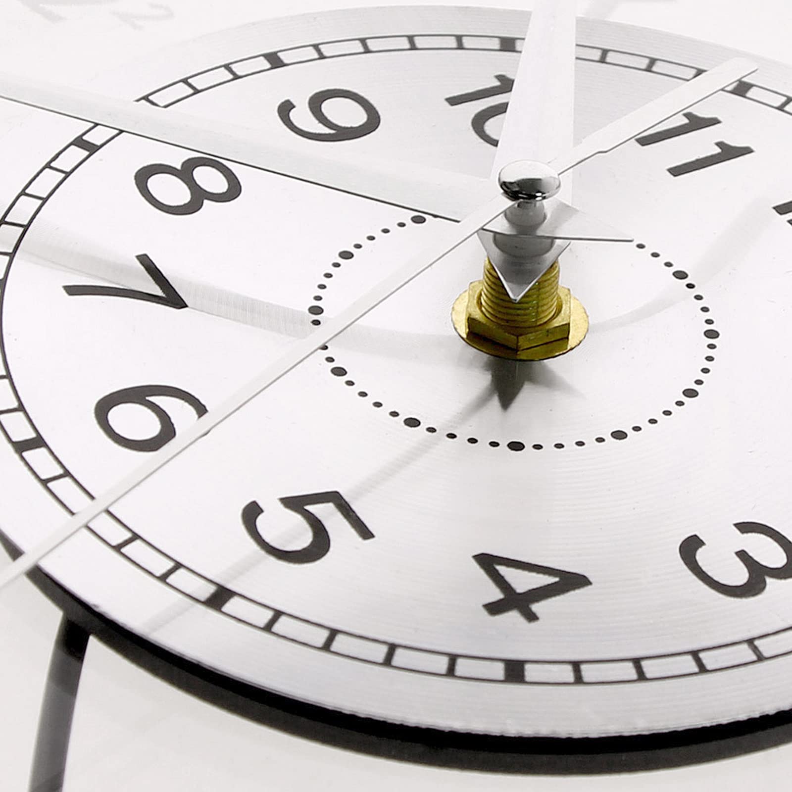 Amazon.co.jp: 寝室用常夜灯壁掛け時計、7色変更のLED壁掛け時計、暗闇