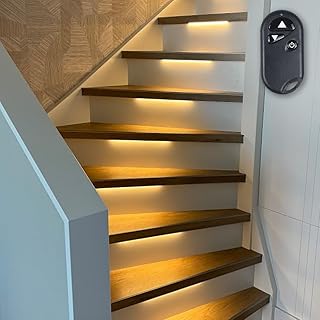 RexTech LED Treppenbeleuchtung Set mit Bewegungssensoren, 15 Stufen à 50 cm, Warmweiß, mit 3 Tasten RF Dimmer, IP65 Schutz