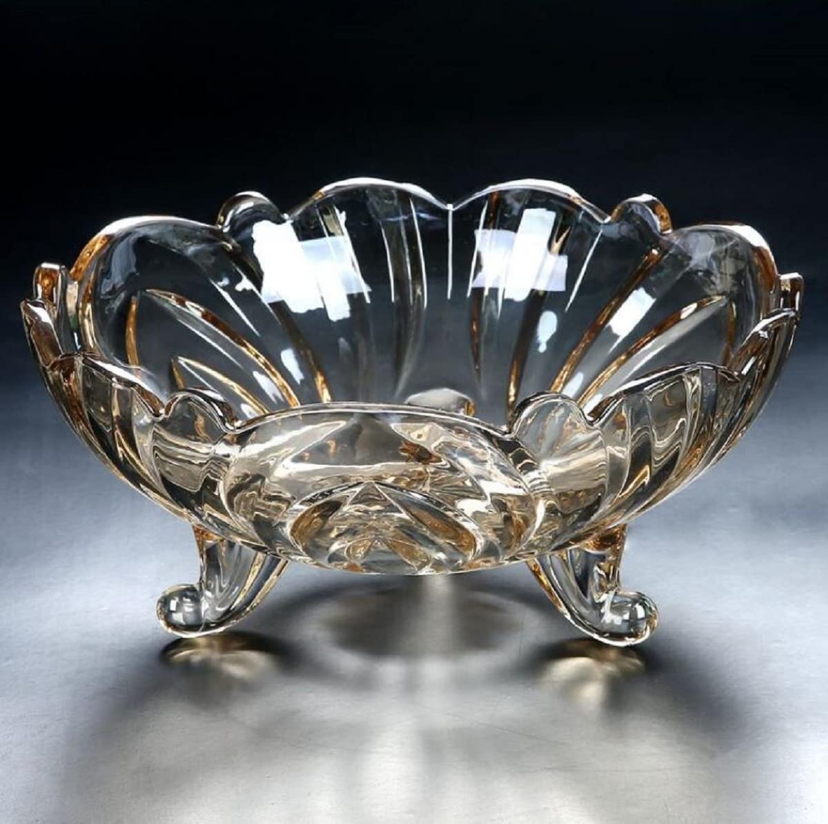 JUNYFFF Large Glass Crystal Fruit Bowl - Decorative Candy and Serving Bowl, Home/Office Multipurpose Tray, Eco-Friendly, 24Cm, Beige