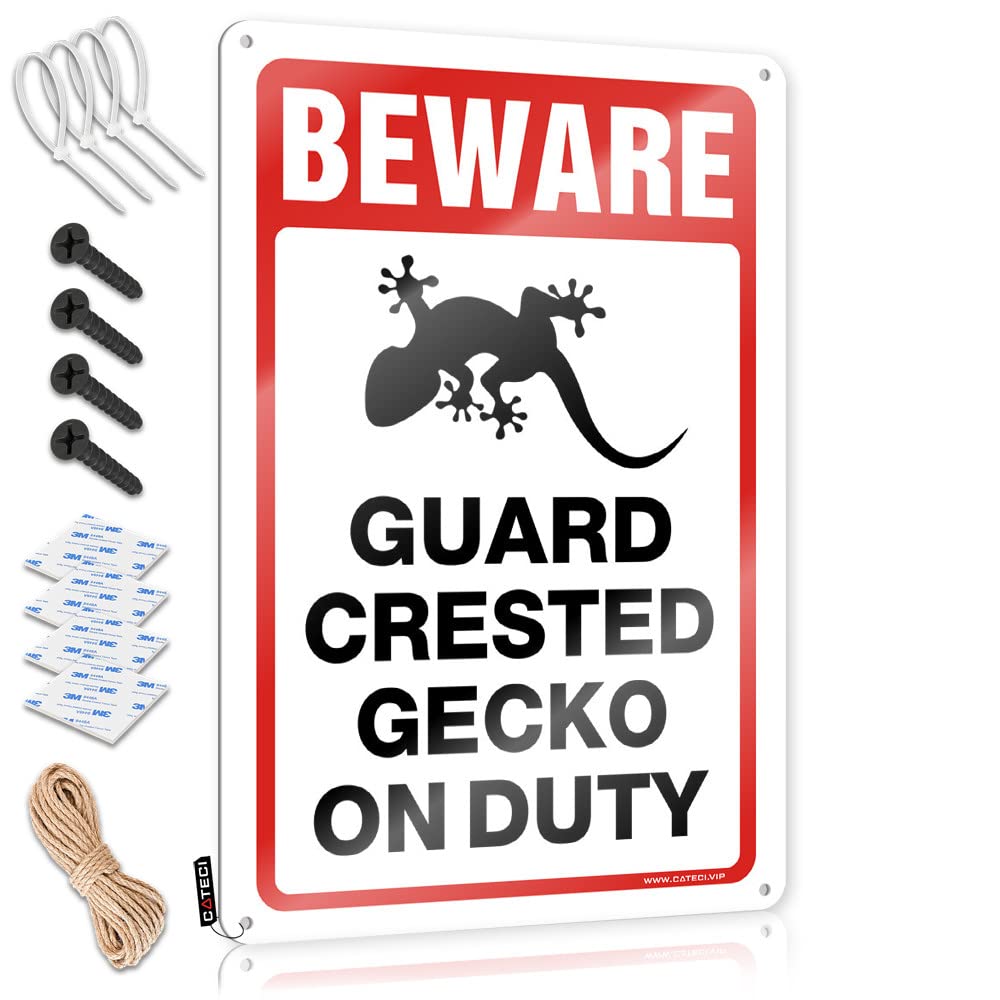 STWNVOITV Personalized Bar Signs Beware! Guard Crested Gecko On Duty Tin Sign Funny Desk Signs Funny Sogns(20X30CM)