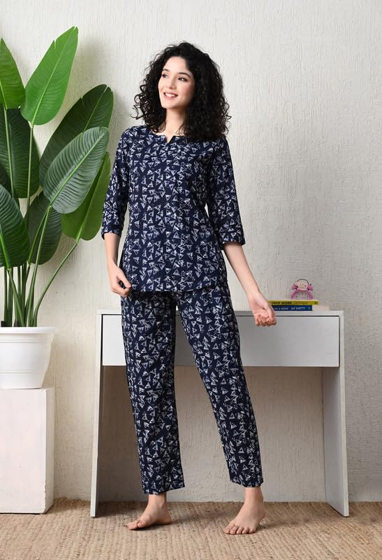 Image of Ichaa Women's Cotton Printed Round-Neck Night Suit Set with Pocket