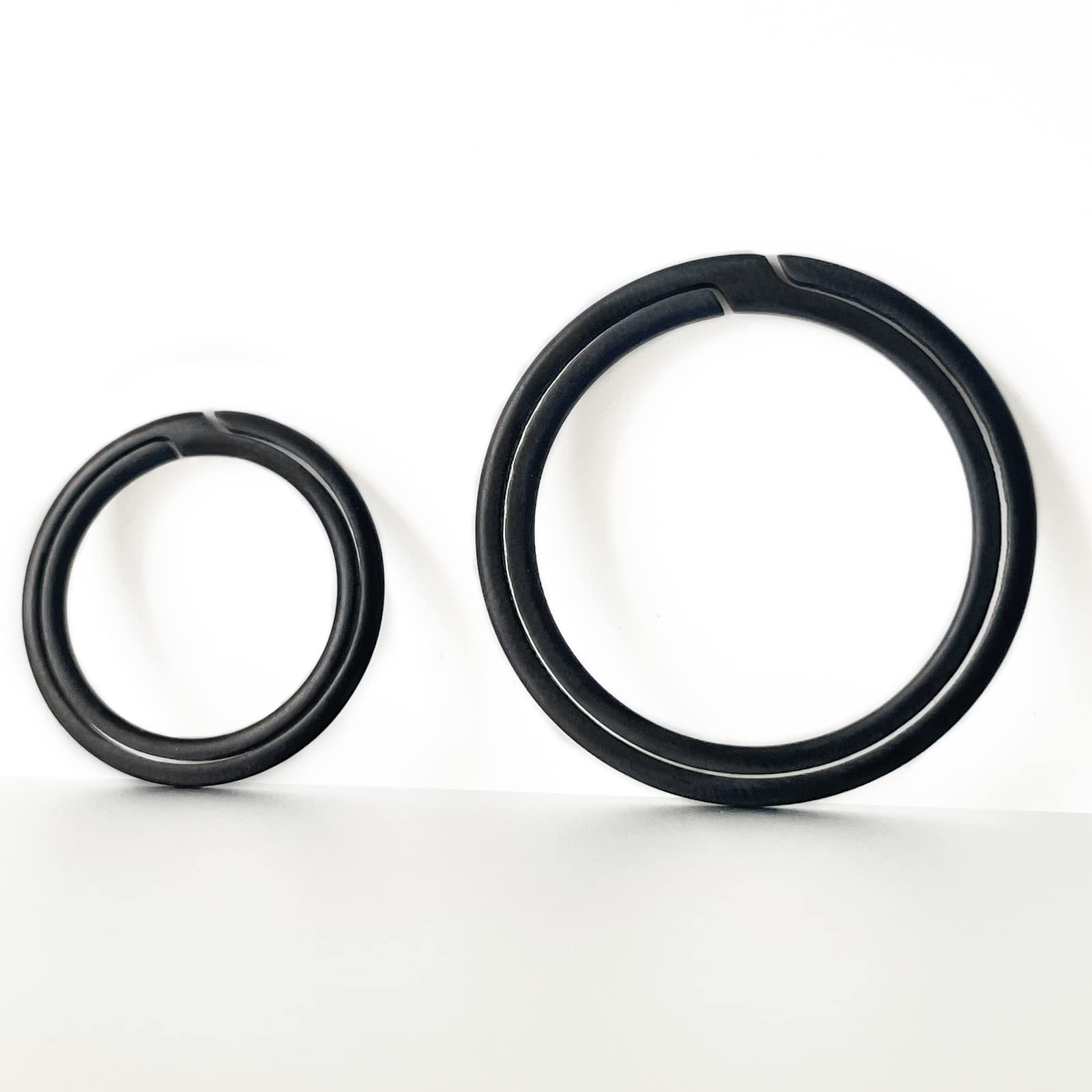 Titanium Key Ring for Keychains,Black Keyrings Side-Pushing Key Chain Holder for Car/House Keys(Black,L+S)