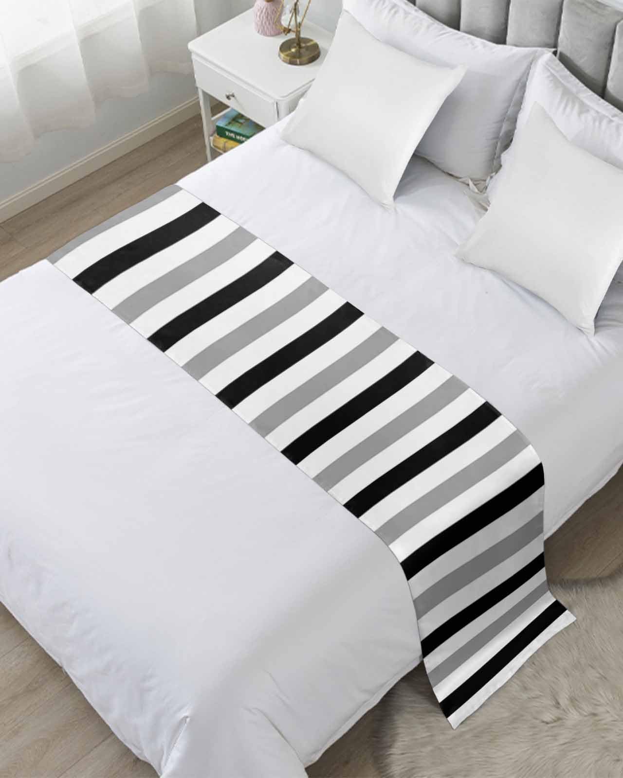 DecorLovee Black Gray Striped Bed Runners for Cal King Size Bed, Decorative Bed Throws for Foot of Bed, Farmhouse Stripe Art Bed Runner Sofa Throw Bedding Scarf Protector Slipcover for Bedroom/Hotel