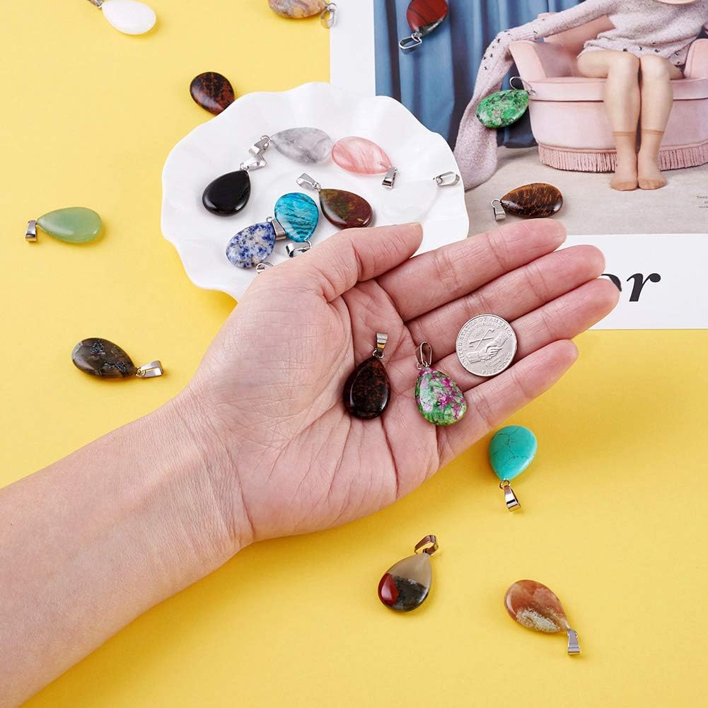 FASHEWELRY 50Pcs Teardrop Stone Pendants Water Drop Healing Crystal Quartz Chakra Gemstone Rock Charms Random Mixed for Necklace Jewelry Making Hole: 2x7mm
