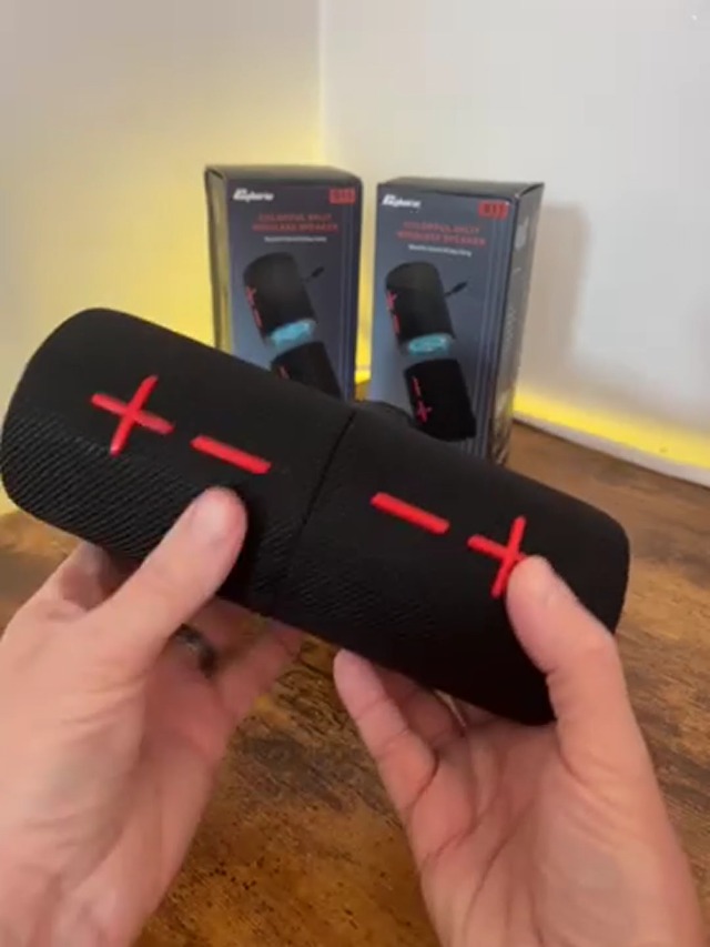 Amazon.com: 2 in 1 Magnetic Dual Splittable Bluetooth Speaker