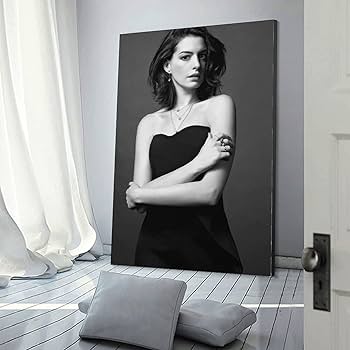 Amazon.co.jp: アン・ハサウェイのポスター写真アン・ハサウェイ