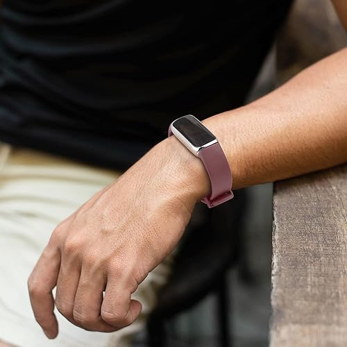 Miniatura 4 de Paquete de 3 bandas de silicona para Fitbit Inspire 3 pulseras de repuesto para mujeres y hombres, bandas deportivas ajustables suaves e
