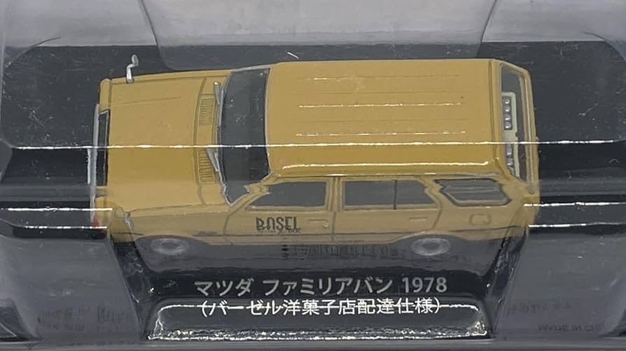 マツダ　ファミリアAP　イチコーミニチュアカー当時物　昭和レトロ シュコー 1/43 マツダ ファミリア 323 1980-84 ライトグリーン