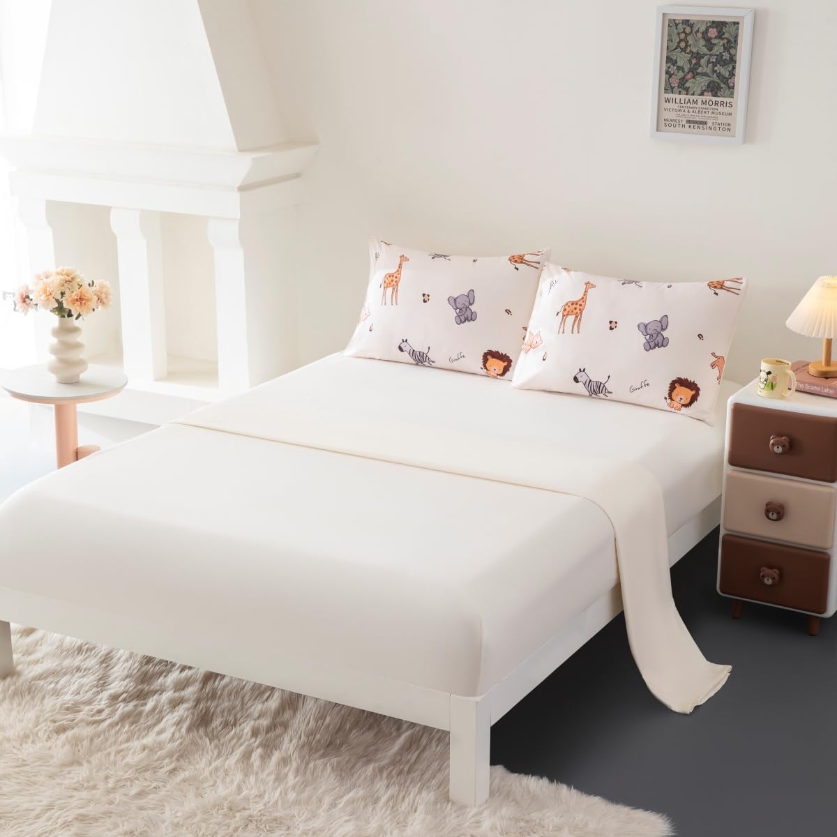 5 Pieces Twin Size Comforter Sets Cute Zoo Animals Bedding Set Neutral Bed Set Light Yellow Bed in A Bag for Girls Boys Kids Teen 1 Comforter 1 Flat Sheet 1 Fitted Sheet 2 Pillowcases