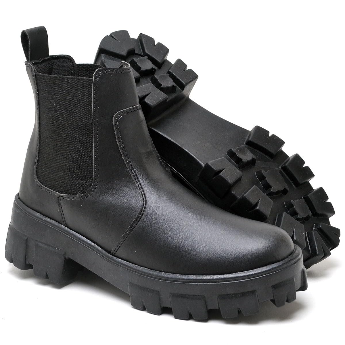 Bota Feminina Tratorada Coturno Chelsea Cano Curto Estilo e Conforto Urbano Casual Botinha Estilosa Elástico Lateral em promoção! Veja a oferta e mais achadinhos de Botas 3 Hoje é o melhor dia para comprar Bota Feminina Tratorada Coturno Chelsea Cano Curto Estilo e Conforto Urbano Casual Botinha Estilosa Elástico Lateral com aquele preço maroto! Promoção! Aproveite a oferta! 3