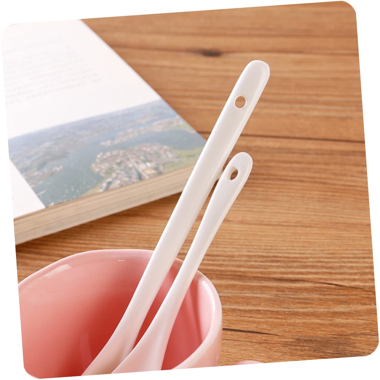 FUNOMOCYA 5 Pcs Asian Soup Spoons Noodle Spoon Dinner Spoons Cocktail Stir Spoons Tableware Drink Spoons Stirring Spoons Serving Spoons Cocktail Spoon Chinese Soup Spoons Ceramics White