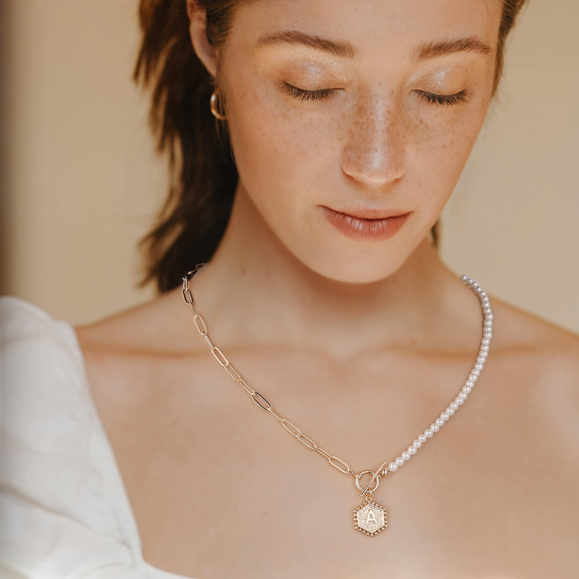 Dainty Gold Pearl Initial Necklaces for Women, 14k Gold Plated Letter Initial Necklaces for Women Trendy Dainty Paperclip Chain Toggle Clasp Hexagon Pendant Pearl Choker Necklace for Women Jewelry Gifts