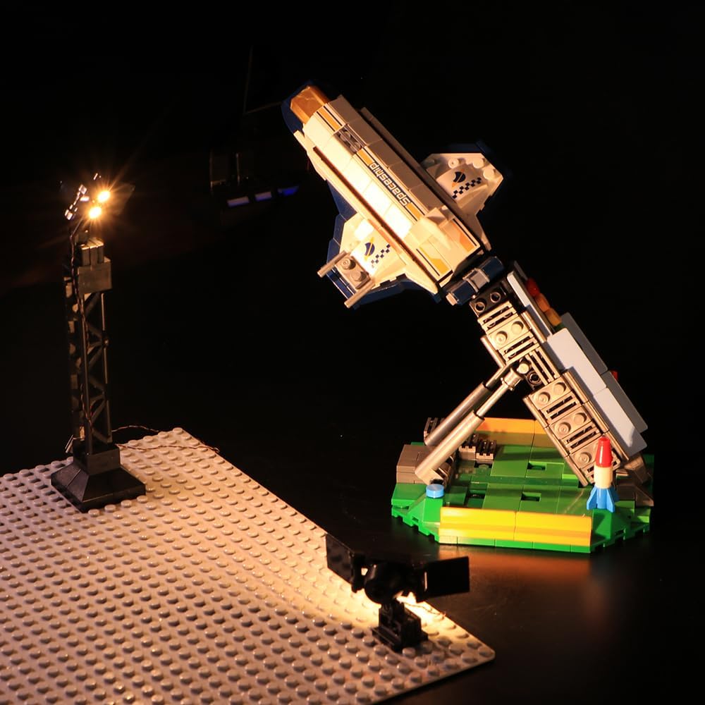 2PCS LED Spotlight Kit for Building Blocks, Warm White Lighting Set Compatible with LEGO Architecture Models, 0.38mm Thin Cable USB Powered (2x2 & 4x4 Bases)