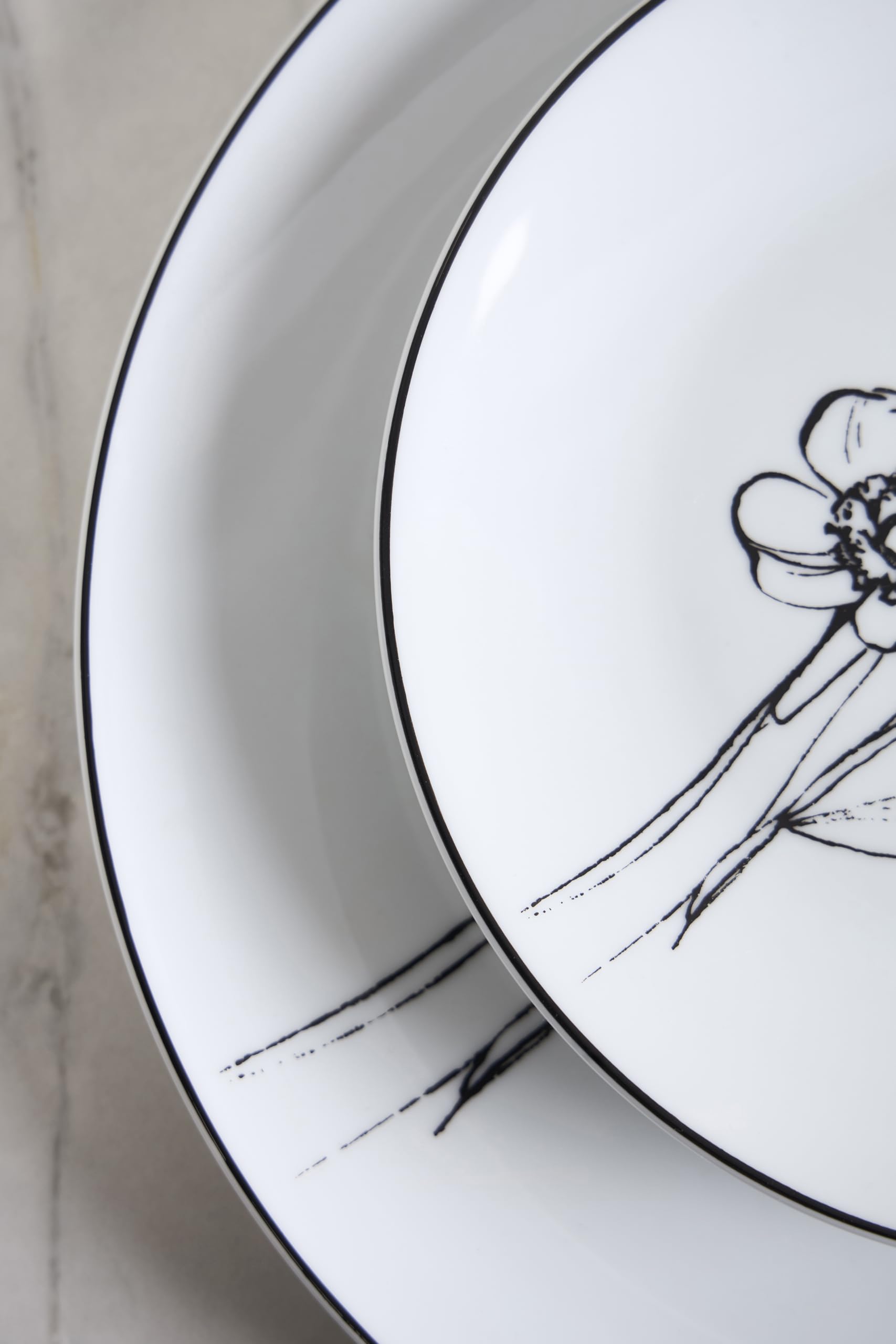 Delys 545959 Service de Table en Porcelaine de 18 pièces pour 6 Personnes - Assiettes Plates, Assiettes Creuses, Assiettes à Dessert - Décor THE FLORAL, Blanc