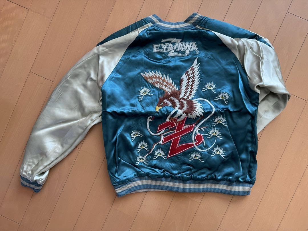 Amazon.co.jp: 矢沢永吉スカジャンリバーシブル（鷹×虎）XL : おもちゃ 